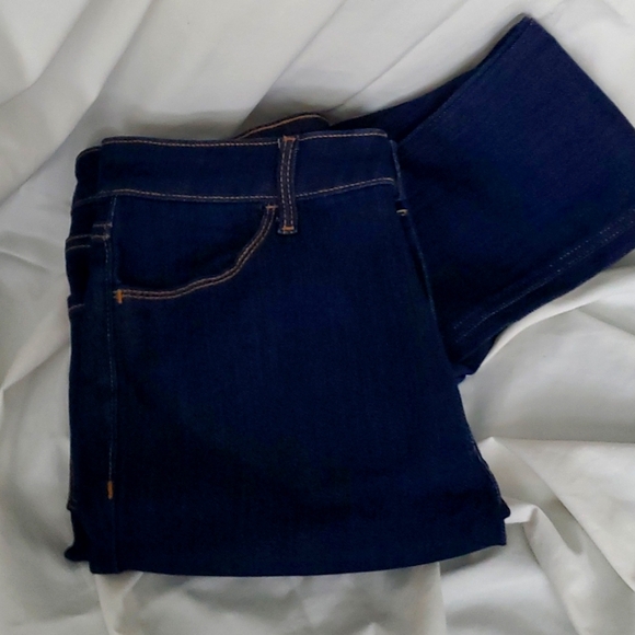 Old Navy Denim - NWOT OLD NAVY JEANS